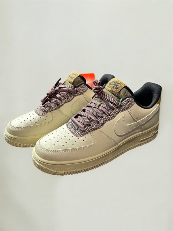 Nike Air Force 1 '07 LV8 Fossil