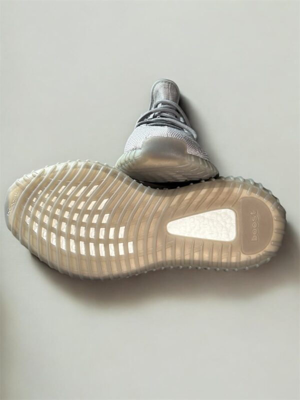 Yeezy 350 V2 Steel Grey - Imagem 4