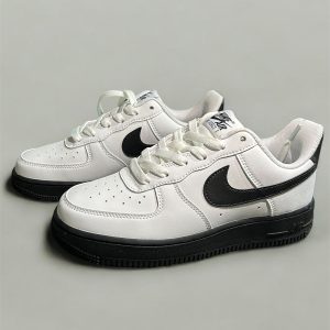 Nike Air Force 1 '07 
