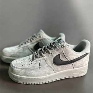 Nike Air Force 1 '07 